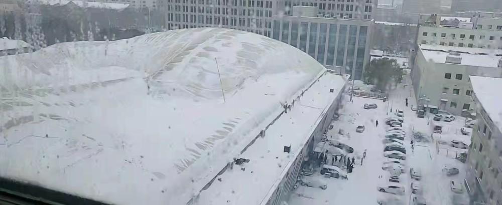 公交站台被雪压垮 - 打公交车用什么软件 公交站台被雪压垮 - 打公交车用什么软件